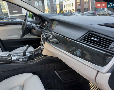 Серый БМВ 5 Серия, объемом двигателя 3 л и пробегом 101 тыс. км за 23400 $, фото 59 на Automoto.ua