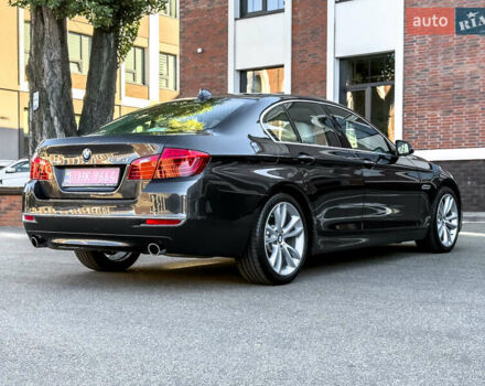 Серый БМВ 5 Серия, объемом двигателя 3 л и пробегом 101 тыс. км за 23400 $, фото 5 на Automoto.ua