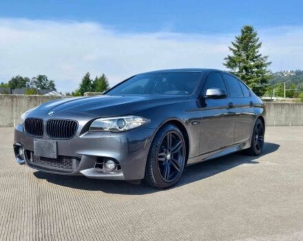 Серый БМВ 5 Серия, объемом двигателя 3 л и пробегом 76 тыс. км за 13400 $, фото 2 на Automoto.ua