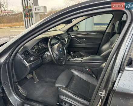 Сірий БМВ 5 Серія, об'ємом двигуна 3 л та пробігом 273 тис. км за 17500 $, фото 15 на Automoto.ua