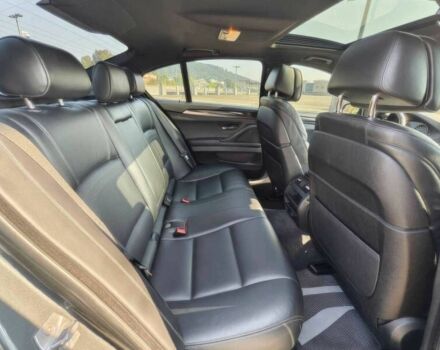 Серый БМВ 5 Серия, объемом двигателя 3 л и пробегом 76 тыс. км за 13400 $, фото 14 на Automoto.ua