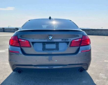 Серый БМВ 5 Серия, объемом двигателя 3 л и пробегом 76 тыс. км за 13400 $, фото 5 на Automoto.ua