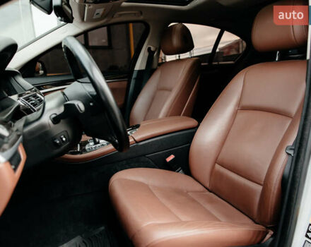 Сірий БМВ 5 Серія, об'ємом двигуна 2 л та пробігом 138 тис. км за 17100 $, фото 17 на Automoto.ua