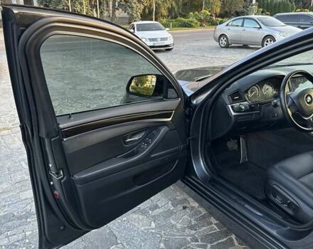 Сірий БМВ 5 Серія, об'ємом двигуна 3 л та пробігом 164 тис. км за 17000 $, фото 29 на Automoto.ua
