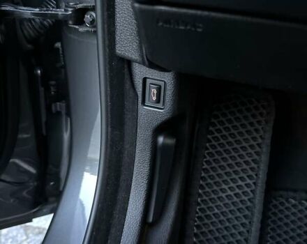 Сірий БМВ 5 Серія, об'ємом двигуна 3 л та пробігом 164 тис. км за 17000 $, фото 77 на Automoto.ua