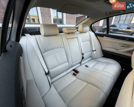 Серый БМВ 5 Серия, объемом двигателя 3 л и пробегом 101 тыс. км за 23400 $, фото 58 на Automoto.ua