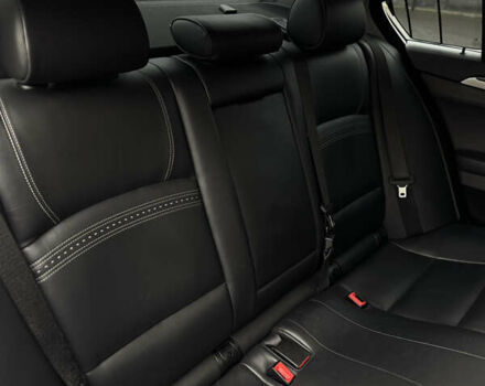 Сірий БМВ 5 Серія, об'ємом двигуна 3 л та пробігом 269 тис. км за 18900 $, фото 19 на Automoto.ua