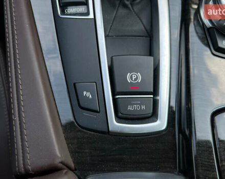 Сірий БМВ 5 Серія, об'ємом двигуна 3 л та пробігом 90 тис. км за 26999 $, фото 25 на Automoto.ua