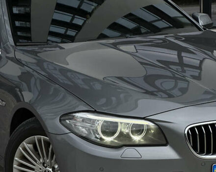 Серый БМВ 5 Серия, объемом двигателя 2 л и пробегом 244 тыс. км за 18999 $, фото 1 на Automoto.ua