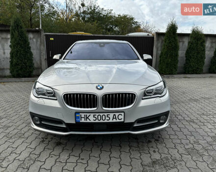 Серый БМВ 5 Серия, объемом двигателя 2.99 л и пробегом 253 тыс. км за 21500 $, фото 1 на Automoto.ua