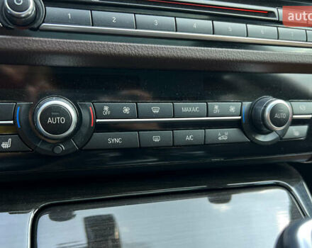 Сірий БМВ 5 Серія, об'ємом двигуна 3 л та пробігом 90 тис. км за 26999 $, фото 24 на Automoto.ua