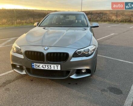 БМВ 5 Серия 2016 в Киеве на Automoto.ua Серый БМВ 5 Серия, объемом двигателя 2.98 л и пробегом 106 тыс. км за 20900 $, фото 3 на Automoto.ua