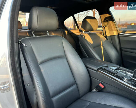 Сірий БМВ 5 Серія, об'ємом двигуна 2 л та пробігом 190 тис. км за 15799 $, фото 83 на Automoto.ua