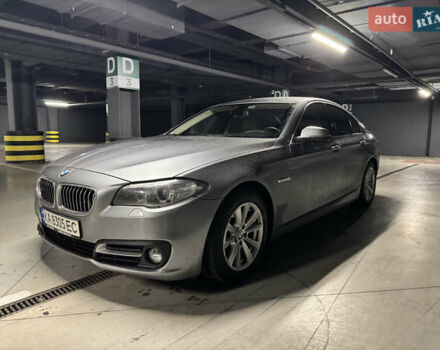 БМВ 5 Серия 2016 в Киеве на Automoto.ua Серый БМВ 5 Серия, объемом двигателя 2 л и пробегом 209 тыс. км за 16500 $, фото 10 на Automoto.ua