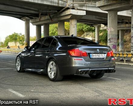 БМВ 5 Серия 2016 в Одессе на Automoto.ua Серый БМВ 5 Серия, объемом двигателя 3 л и пробегом 180 тыс. км за 18000 $, фото 3 на Automoto.ua