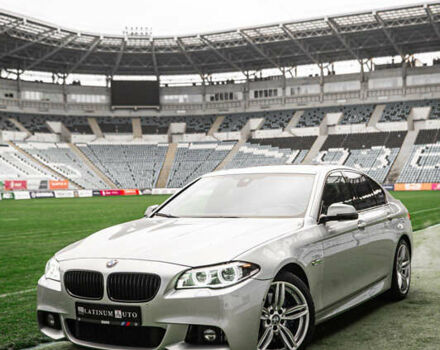 Серый БМВ 5 Серия, объемом двигателя 4.39 л и пробегом 111 тыс. км за 26500 $, фото 3 на Automoto.ua