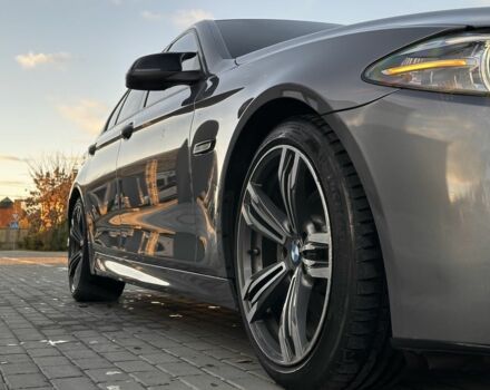 Серый БМВ 5 Серия, объемом двигателя 2 л и пробегом 220 тыс. км за 13300 $, фото 4 на Automoto.ua