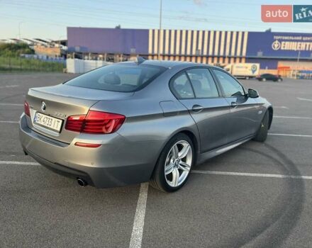 БМВ 5 Серия 2016 в Киеве на Automoto.ua Серый БМВ 5 Серия, объемом двигателя 2.98 л и пробегом 106 тыс. км за 20900 $, фото 11 на Automoto.ua