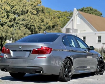 Серый БМВ 5 Серия, объемом двигателя 4.4 л и пробегом 79 тыс. км за 10000 $, фото 4 на Automoto.ua