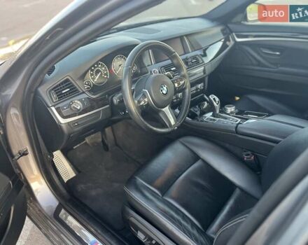 БМВ 5 Серия 2016 в Киеве на Automoto.ua Серый БМВ 5 Серия, объемом двигателя 2.98 л и пробегом 106 тыс. км за 20900 $, фото 14 на Automoto.ua