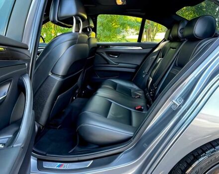 Серый БМВ 5 Серия, объемом двигателя 4.4 л и пробегом 79 тыс. км за 10000 $, фото 12 на Automoto.ua