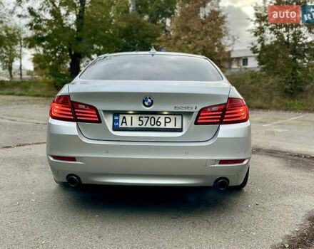 Серый БМВ 5 Серия, объемом двигателя 3 л и пробегом 185 тыс. км за 15000 $, фото 5 на Automoto.ua