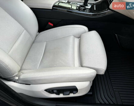 Серый БМВ 5 Серия, объемом двигателя 3 л и пробегом 65 тыс. км за 25500 $, фото 10 на Automoto.ua