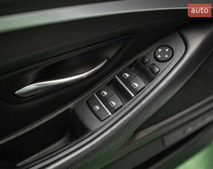 Серый БМВ 5 Серия, объемом двигателя 4.39 л и пробегом 111 тыс. км за 26500 $, фото 26 на Automoto.ua