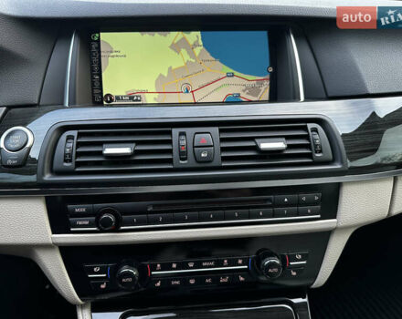 Серый БМВ 5 Серия, объемом двигателя 3 л и пробегом 65 тыс. км за 25500 $, фото 32 на Automoto.ua