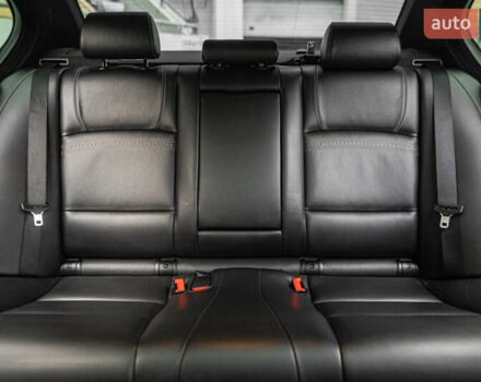 Серый БМВ 5 Серия, объемом двигателя 4.39 л и пробегом 111 тыс. км за 26500 $, фото 58 на Automoto.ua