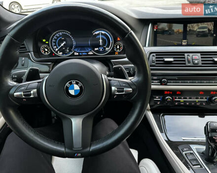 Серый БМВ 5 Серия, объемом двигателя 3 л и пробегом 65 тыс. км за 25500 $, фото 35 на Automoto.ua