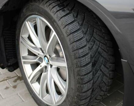 Серый БМВ 5 Серия, объемом двигателя 2.99 л и пробегом 138 тыс. км за 34500 $, фото 12 на Automoto.ua