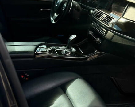 Сірий БМВ 5 Серія, об'ємом двигуна 3 л та пробігом 71 тис. км за 18999 $, фото 5 на Automoto.ua