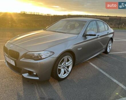 БМВ 5 Серия 2016 в Киеве на Automoto.ua Серый БМВ 5 Серия, объемом двигателя 2.98 л и пробегом 106 тыс. км за 20900 $, фото 6 на Automoto.ua