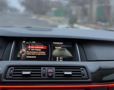 Серый БМВ 5 Серия, объемом двигателя 3 л и пробегом 129 тыс. км за 20500 $, фото 3 на Automoto.ua