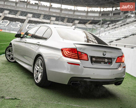 Серый БМВ 5 Серия, объемом двигателя 4.39 л и пробегом 111 тыс. км за 26500 $, фото 8 на Automoto.ua