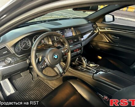 БМВ 5 Серия 2016 в Одессе на Automoto.ua Серый БМВ 5 Серия, объемом двигателя 3 л и пробегом 180 тыс. км за 18000 $, фото 7 на Automoto.ua
