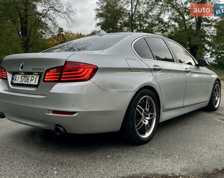 Серый БМВ 5 Серия, объемом двигателя 3 л и пробегом 185 тыс. км за 15000 $, фото 13 на Automoto.ua