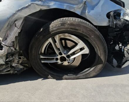 Сірий БМВ 5 Серія, об'ємом двигуна 2 л та пробігом 99 тис. км за 13600 $, фото 38 на Automoto.ua