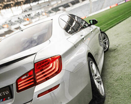 Серый БМВ 5 Серия, объемом двигателя 4.39 л и пробегом 111 тыс. км за 26500 $, фото 14 на Automoto.ua