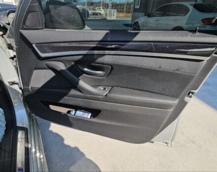 Сірий БМВ 5 Серія, об'ємом двигуна 2 л та пробігом 99 тис. км за 13600 $, фото 39 на Automoto.ua