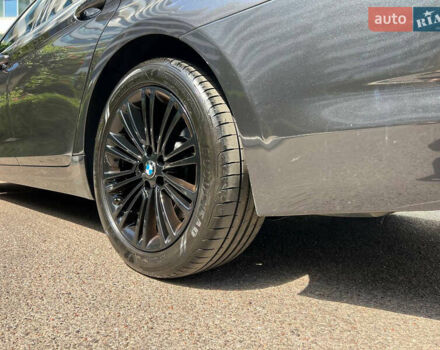 Серый БМВ 5 Серия, объемом двигателя 2 л и пробегом 137 тыс. км за 27499 $, фото 7 на Automoto.ua