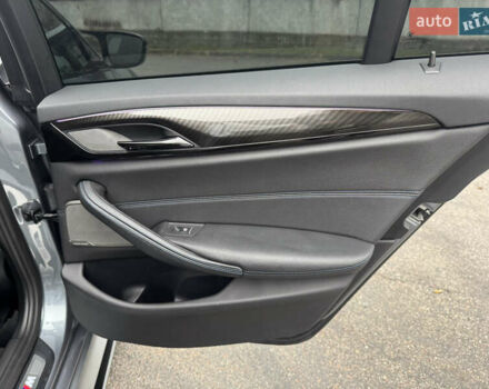 Сірий БМВ 5 Серія, об'ємом двигуна 3 л та пробігом 141 тис. км за 29999 $, фото 25 на Automoto.ua