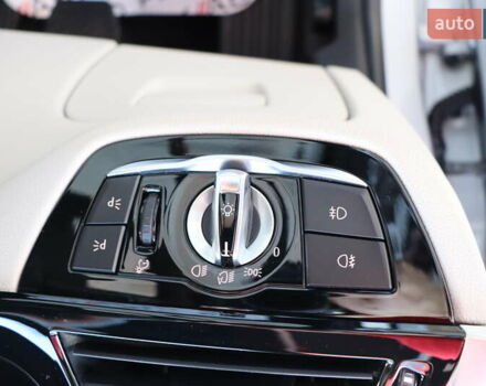 Серый БМВ 5 Серия, объемом двигателя 2.99 л и пробегом 152 тыс. км за 42900 $, фото 18 на Automoto.ua