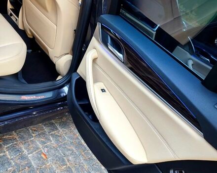 Серый БМВ 5 Серия, объемом двигателя 2 л и пробегом 137 тыс. км за 27500 $, фото 7 на Automoto.ua