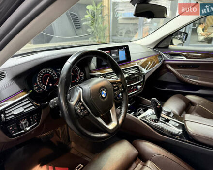 Сірий БМВ 5 Серія, об'ємом двигуна 2.99 л та пробігом 164 тис. км за 38900 $, фото 18 на Automoto.ua