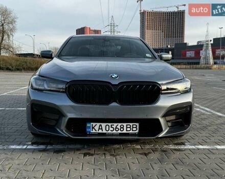 Серый БМВ 5 Серия, объемом двигателя 3 л и пробегом 91 тыс. км за 33900 $, фото 2 на Automoto.ua