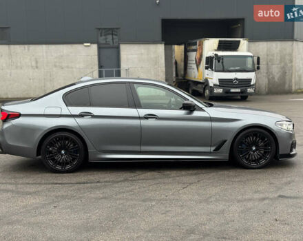 Сірий БМВ 5 Серія, об'ємом двигуна 3 л та пробігом 141 тис. км за 29999 $, фото 4 на Automoto.ua