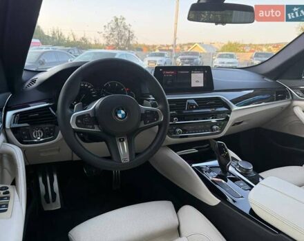 Серый БМВ 5 Серия, объемом двигателя 2 л и пробегом 170 тыс. км за 30500 $, фото 32 на Automoto.ua