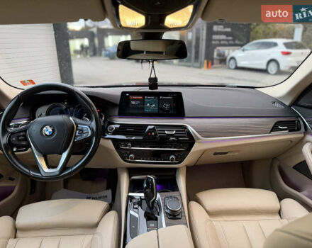 Сірий БМВ 5 Серія, об'ємом двигуна 2 л та пробігом 162 тис. км за 28999 $, фото 10 на Automoto.ua
